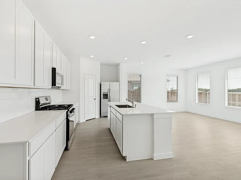 3029 Eriskay Dr — Photo 8