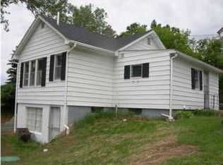 3706 Thornapple River Dr SE, Grand Rapids, MI 49546