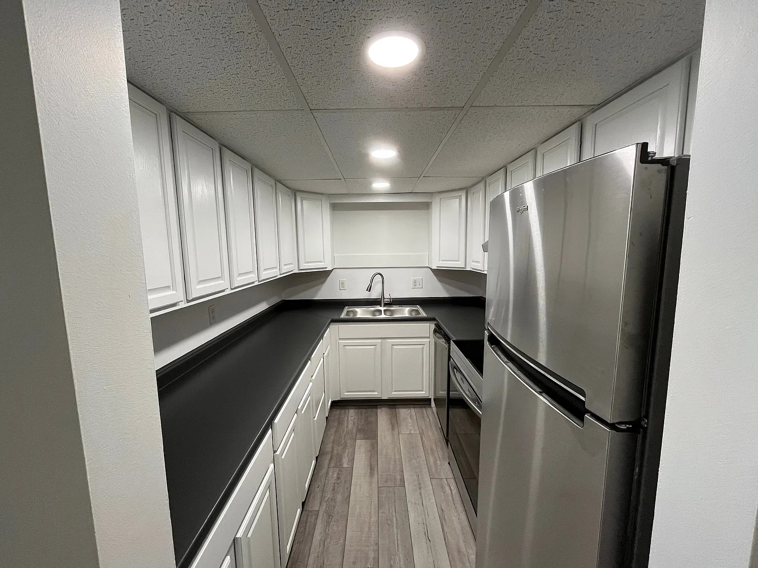 2 bed, 1.5 bath, 1200 sqft, $1,295 — Photo 1