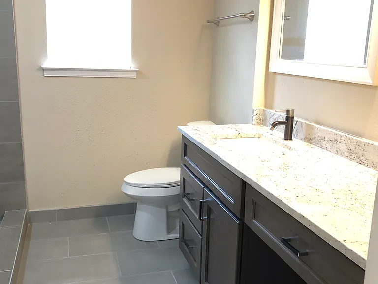 613 Trail View Ln — Photo 13