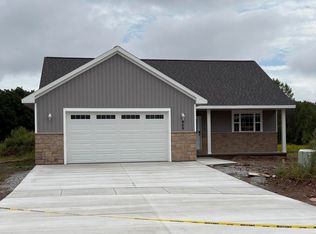 969 Enclave Ct, De Pere, WI 54115