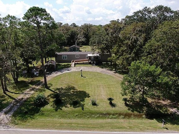 3rd image of 9841 County Road 400