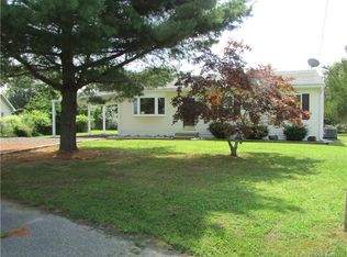 3 Clubhouse Cir, Forked River, NJ 08731