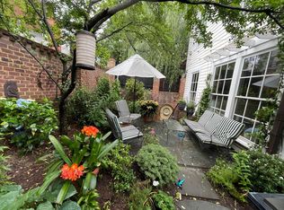 3218 O St NW, Washington, DC 20007