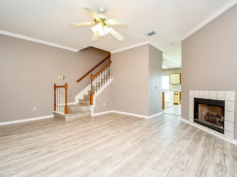 2930 Grants Lake Blvd #407 — Photo 5