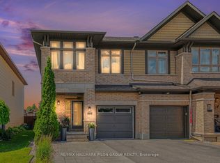 208 Butterfly Walk, Ottawa, ON K1W 0G6
