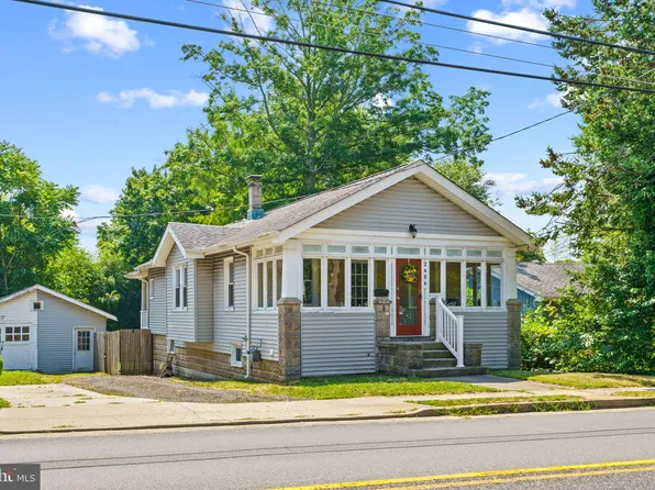 2406 Shore Rd, Linwood, NJ 08221