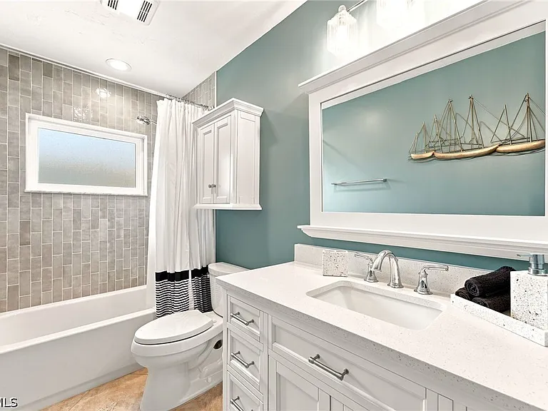 18918 Cypress View Dr — Photo 24