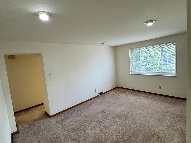 228 Boggs Ave #3 — Photo 8