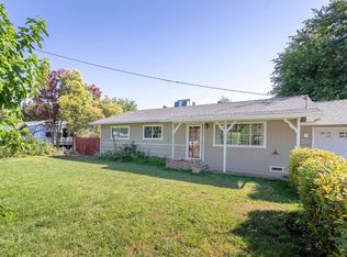 7147 The Terrace St, Anderson, CA 96007