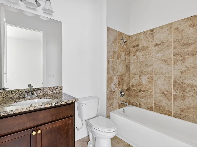 11344 SW Pietra Way — Photo 34