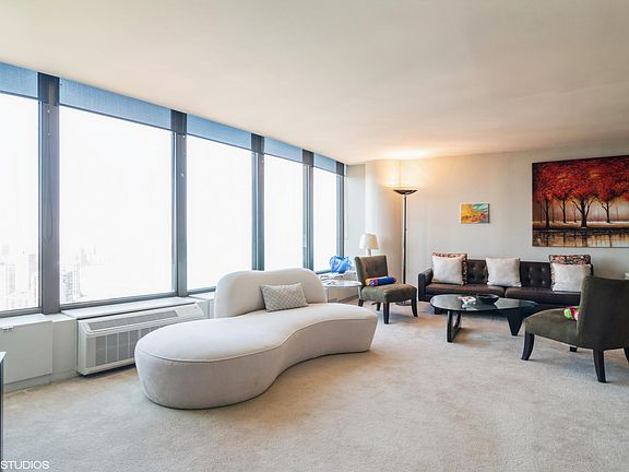 2nd image of 505 N Lake Shore Dr APT 5912