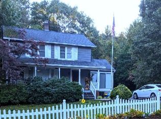 71 Pleasant St, Paxton, MA 01612