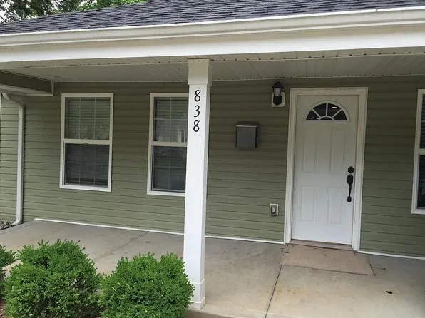 838 Cabell Dr, Bowling Green, KY 42101