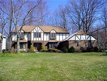 1st image of 159 Westwind Dr