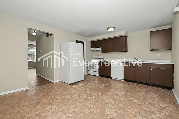7647 Mount Hood Dr — Photo 6