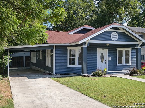 2nd image of 930 BAILEY AVE