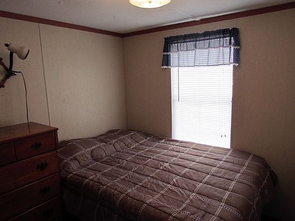 2nd image of 6150 NW 81st Pl