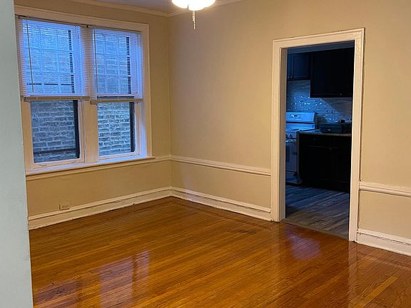 3rd image of 913 Sherman Ave #213