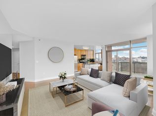 197 Gorge Rd #803, Edgewater, NJ 07020