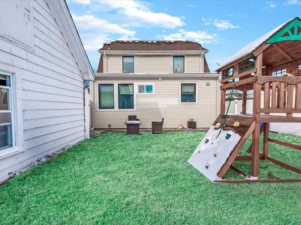 219-08 38th Avenue image 21 of 26