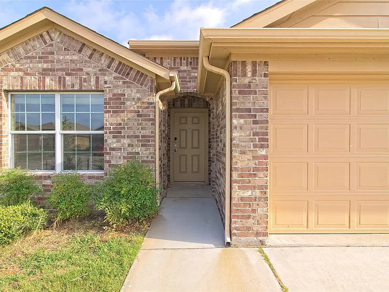 11312 Malta Dr — Photo 4