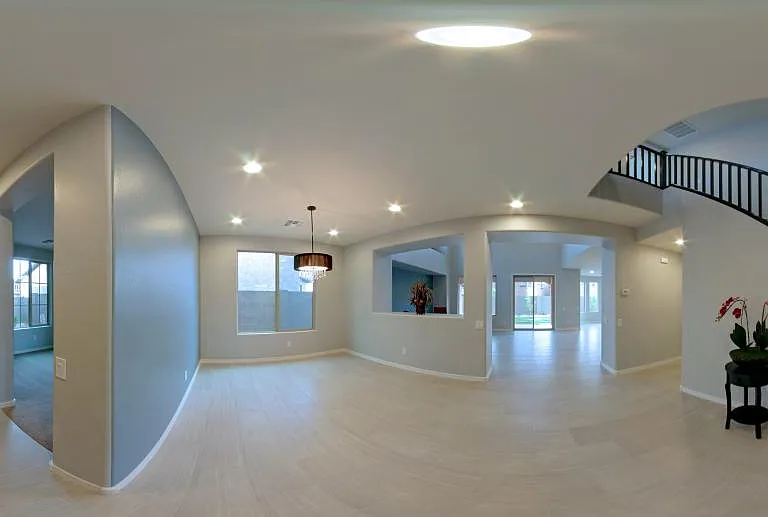 Panorama of foyer & Dining