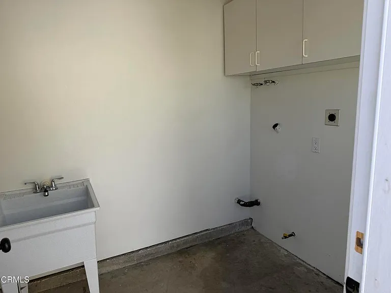 6008 Woodland St — Photo 11