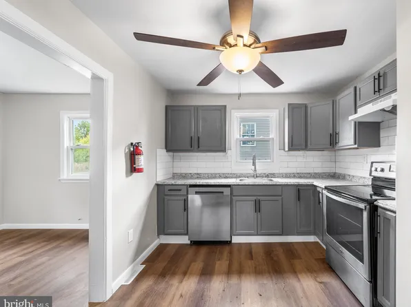 53 Old Salem Rd, Woodstown, NJ 08098