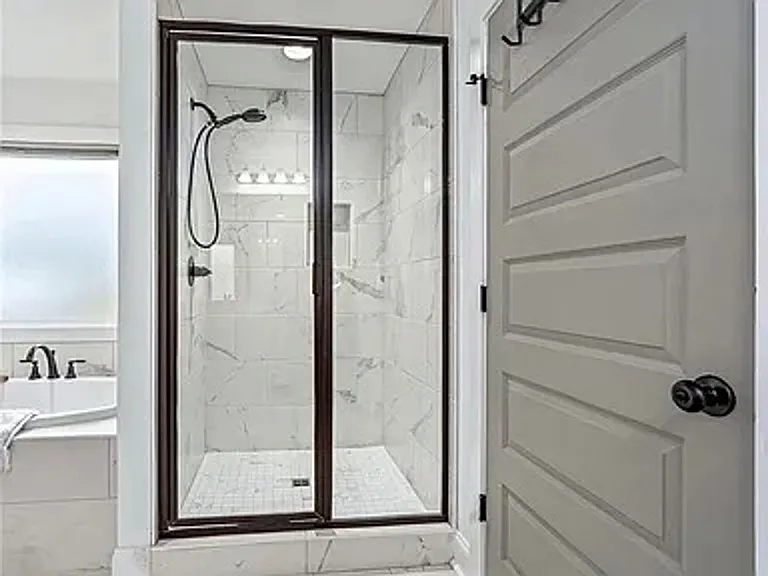 285 Lee Road 852 — Photo 11