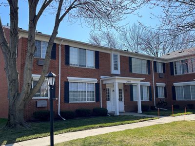 20860 Wildwood Dr APT 208, Harper Woods, MI, 48225
