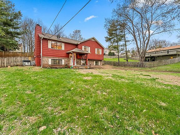5th image of 1803 Sedgewick Dr