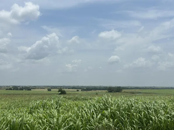 999999 E Main St, Troy, TX 76579