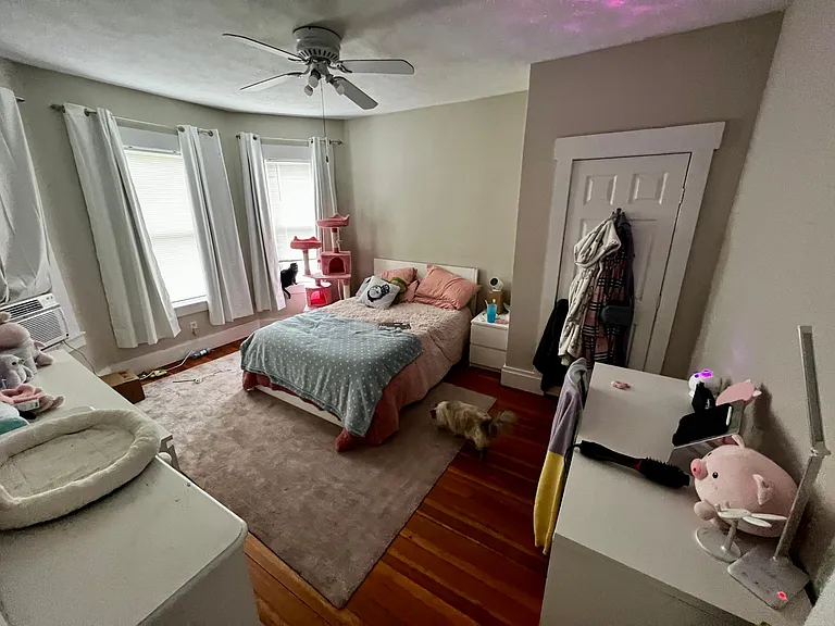 93 Easton St #3 — Photo 6