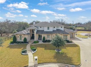 8806 Queens Ct, College Station, TX 77845