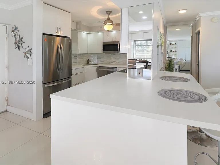 220 N Kings Point Dr #415 — Photo 12
