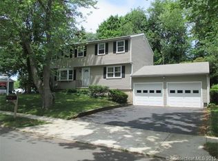 69 Anns Farm Rd, Hamden, CT 06518