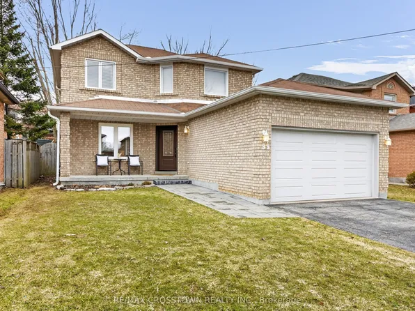 99 Bishop Dr, Barrie, ON L4N 7P4