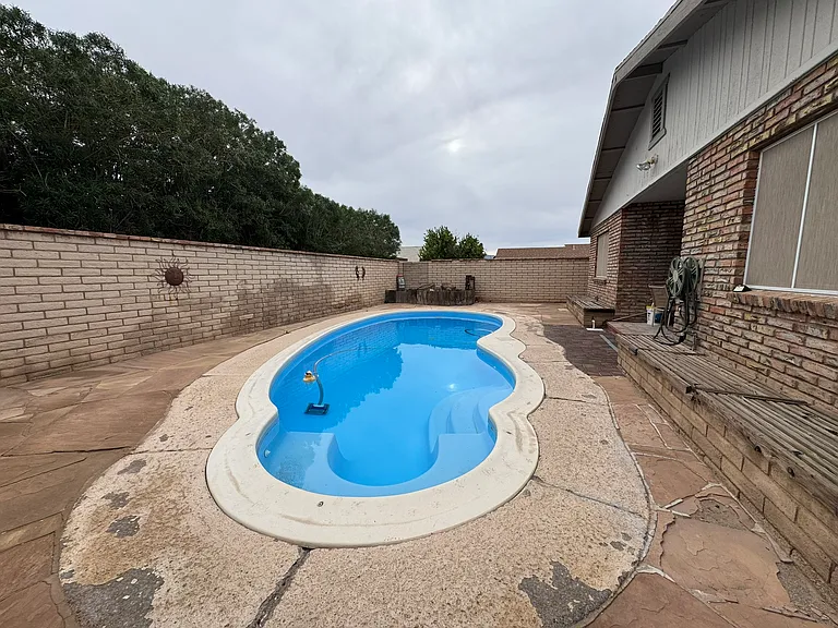 1464 Riverfront Dr — Photo 47