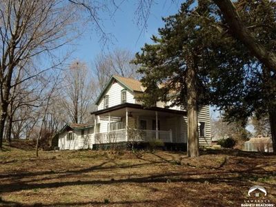 7289 Rawlins Rd, Oskaloosa, KS, 66066