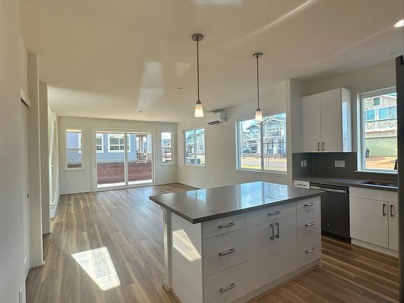 5th image of 94-1614 Kolopu St