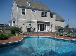 19 Parkers Neck Rd, South Yarmouth, MA 02664
