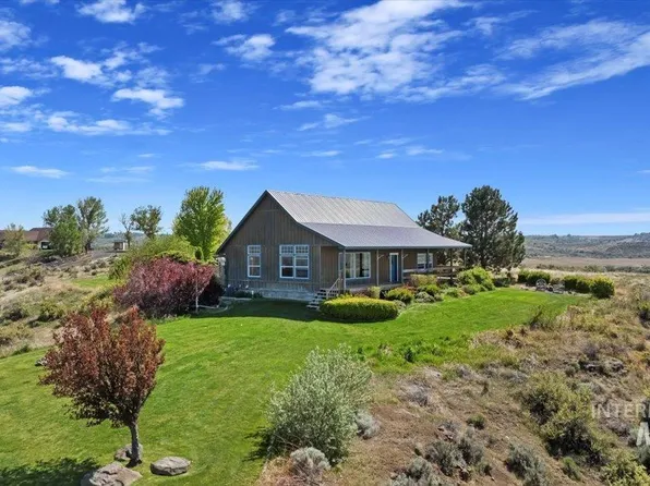 4509 Snake River Mesa Rd, Buhl, ID 83316