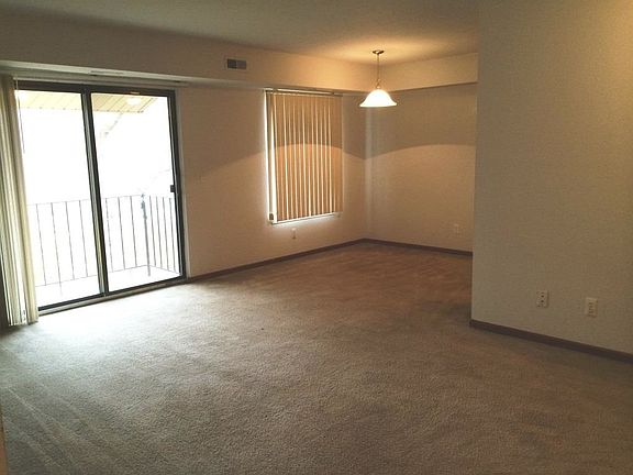 4th image of 19496 Mayfield Ave APT 202