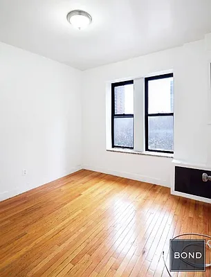 Rented by Bond New York | media 21