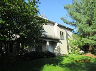 315 Windgate Ct, Millersville, PA 17551