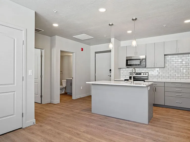 Parkview Lofts — Photo 19