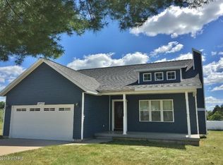 18952 Serenity Dr, Big Rapids, MI
