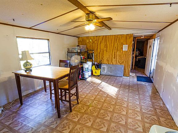 5th image of 4460 Melanie St