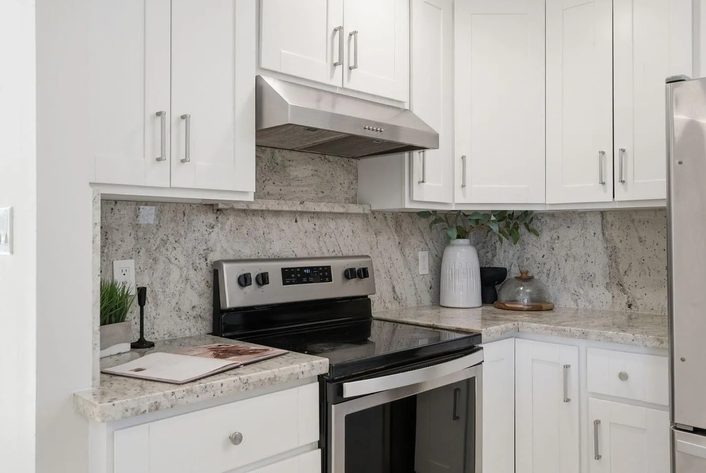 3 bed, 1608 sqft, $5,500 — Photo 4